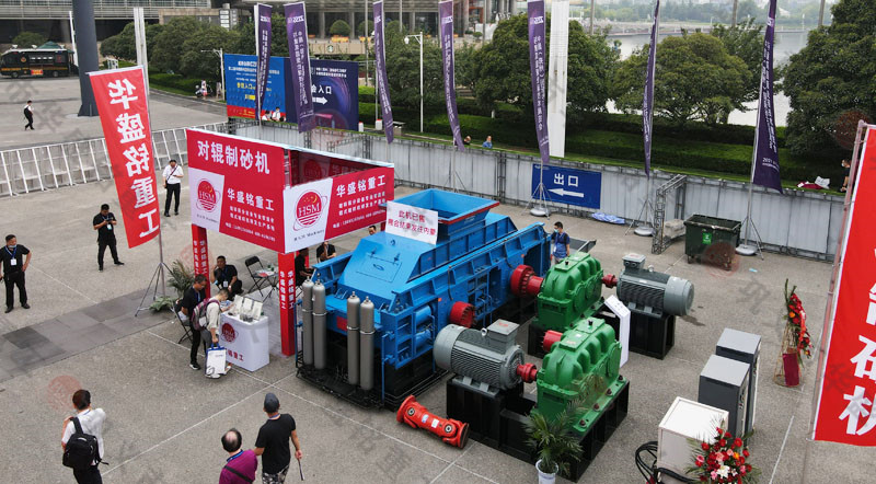 ֣�ݶԹ���ɰ��չ���ֳ�