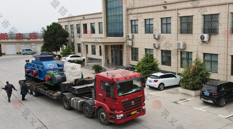 ���϶Թ���ɰ�������ֳ�